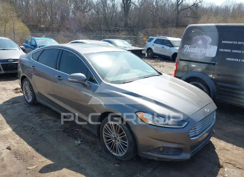 2013 Ford FUSION фото