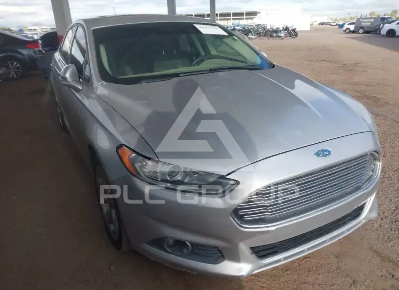 2013 Ford FUSION фото