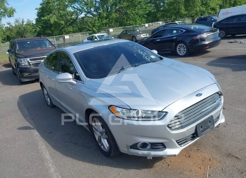 2013 Ford FUSION photo