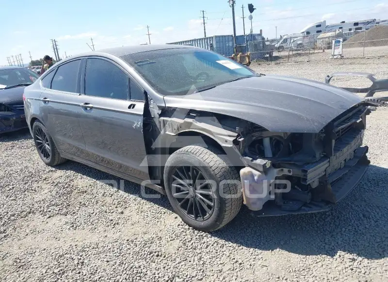 2013 Ford FUSION photo
