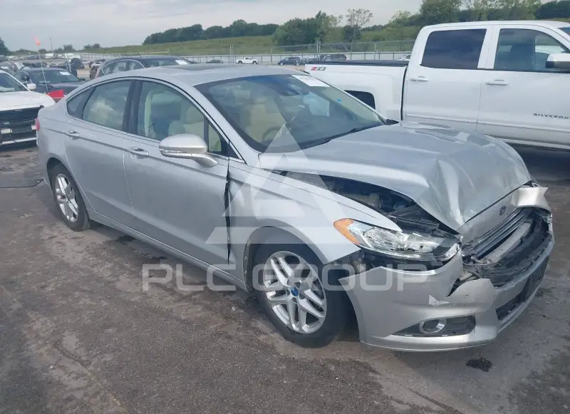 2013 Ford FUSION фото