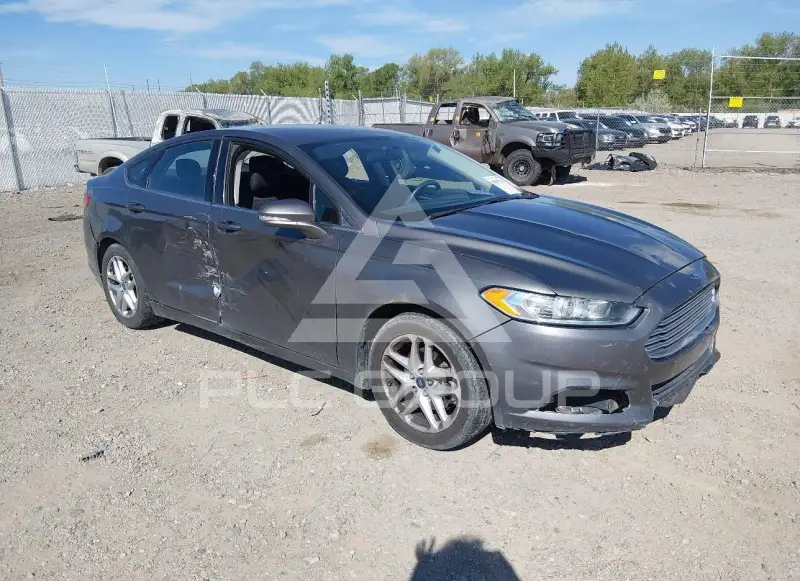 2013 Ford FUSION photo