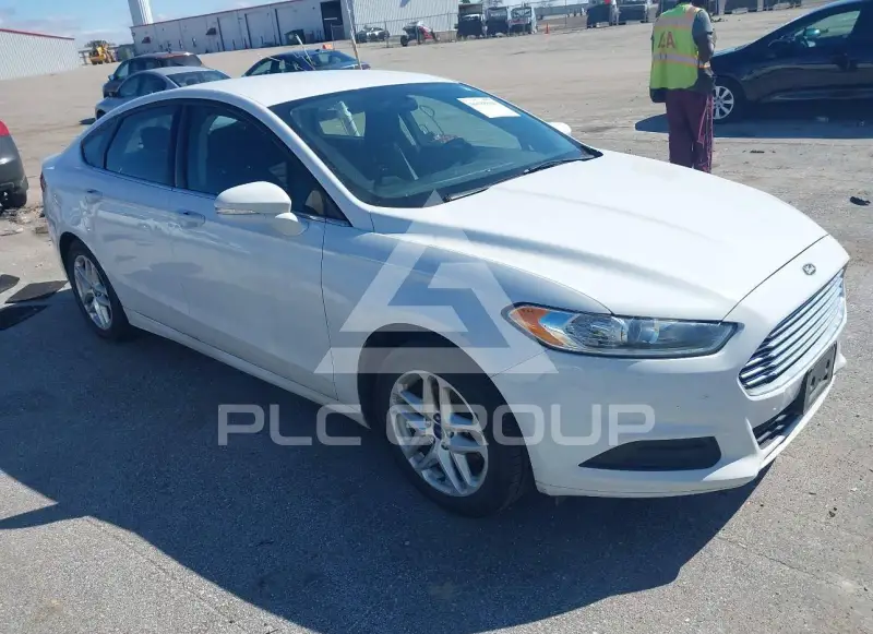 2013 Ford FUSION фото