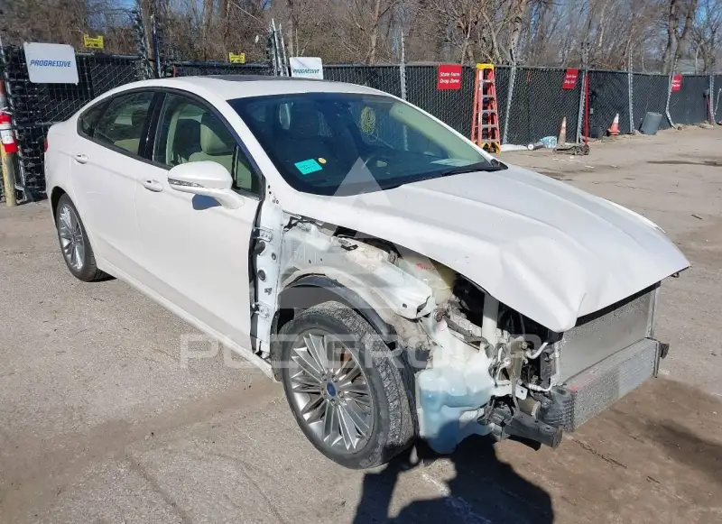 2013 Ford FUSION photo