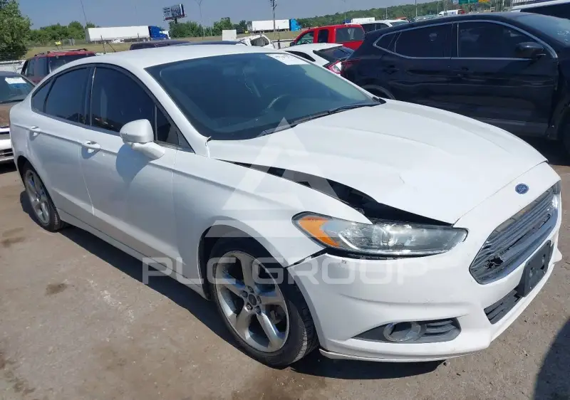 2013 Ford FUSION photo