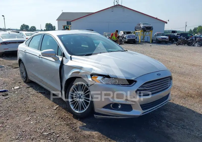 2013 Ford FUSION фото
