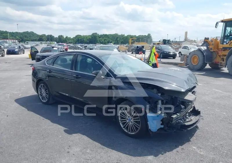 2013 Ford FUSION photo