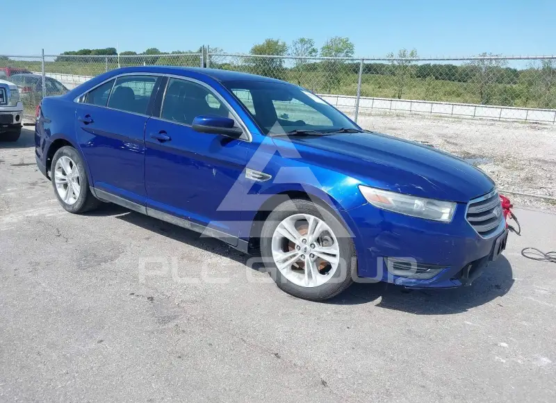 2013 Ford TAURUS фото