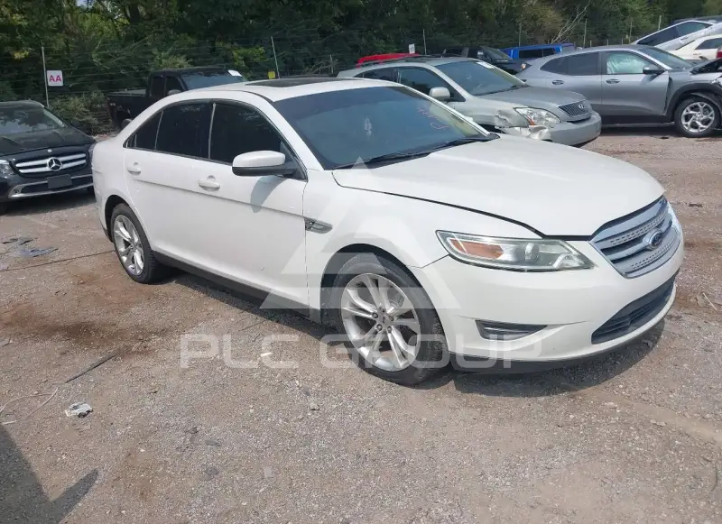 2013 Ford TAURUS фото