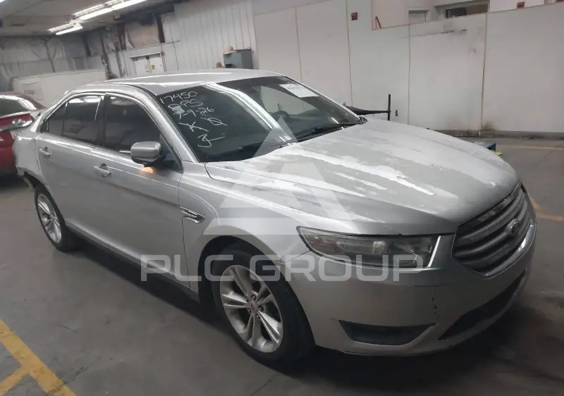 2013 Ford TAURUS фото