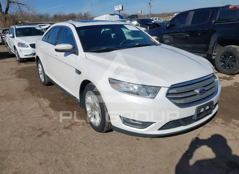 2013 Ford TAURUS фото