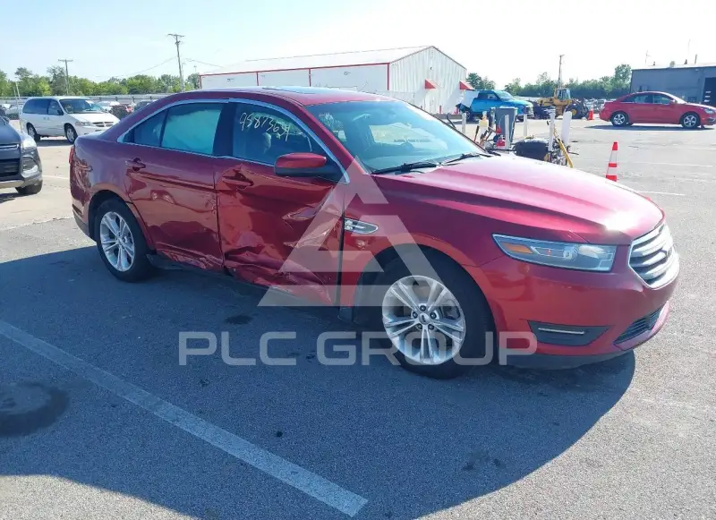2013 Ford TAURUS фото