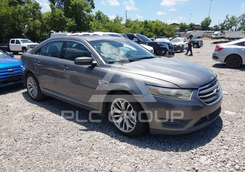 2013 Ford TAURUS фото