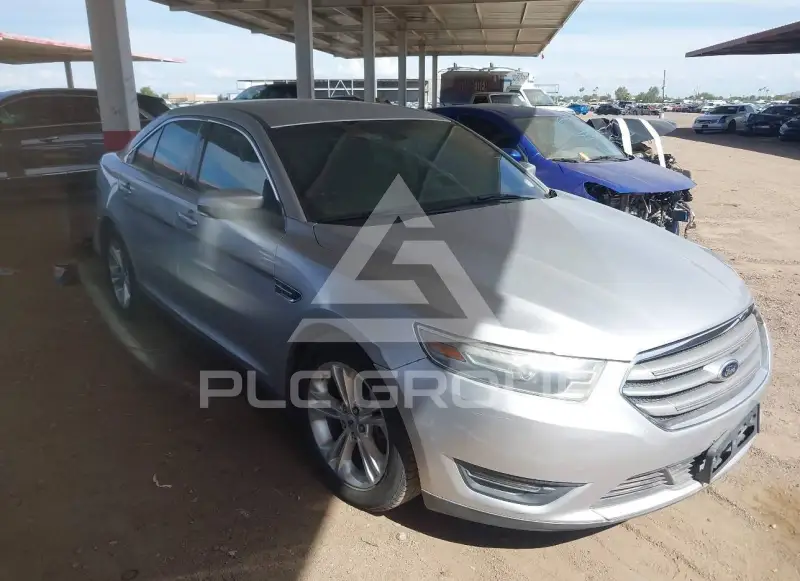 2013 Ford TAURUS photo