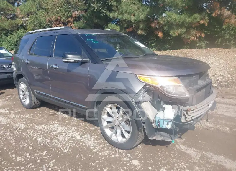 2013 Ford EXPLORER фото