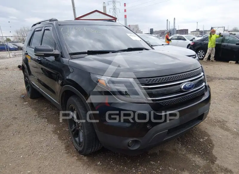 2013 Ford EXPLORER фото