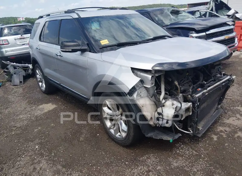 2013 Ford EXPLORER photo