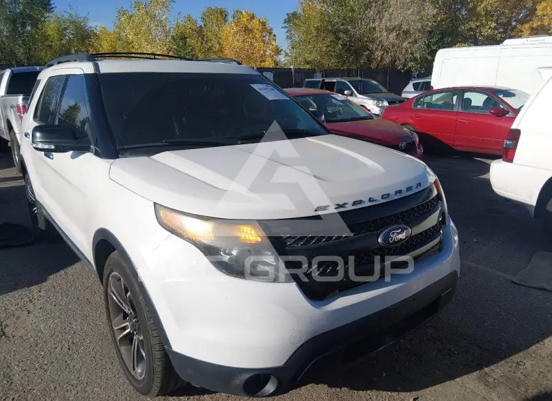 2013 Ford EXPLORER фото