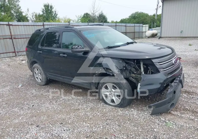 2013 Ford EXPLORER photo