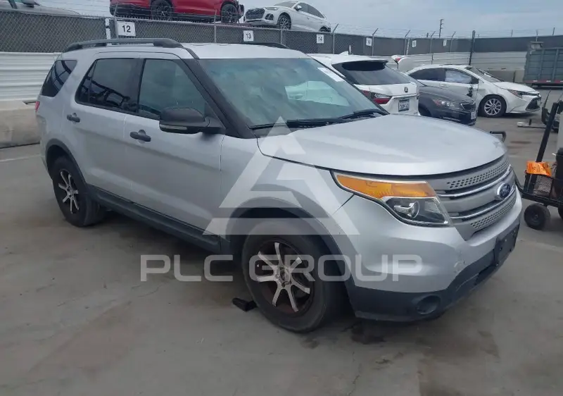 2013 Ford EXPLORER фото