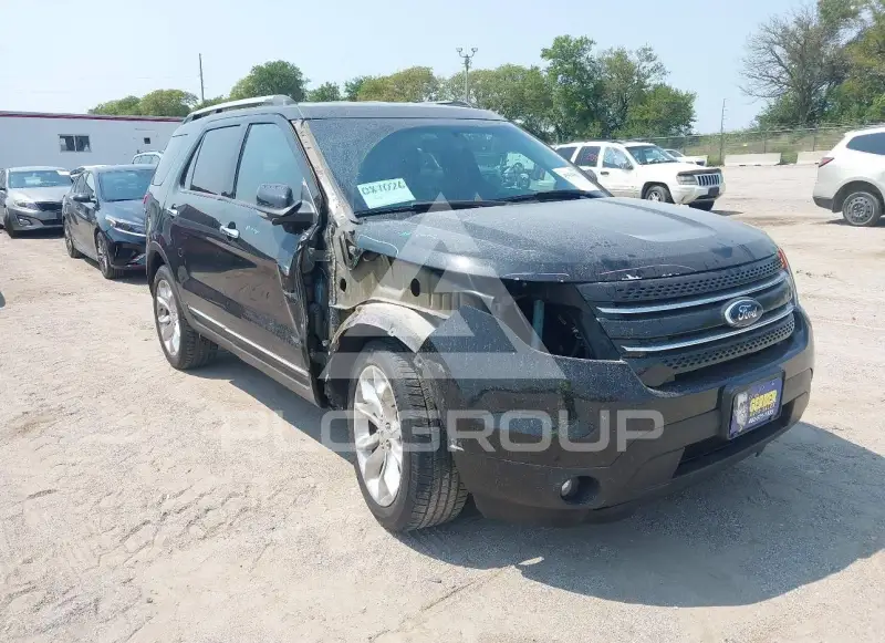 2013 Ford EXPLORER photo