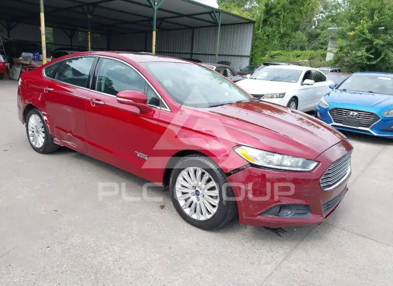 2013 Ford FUSION фото