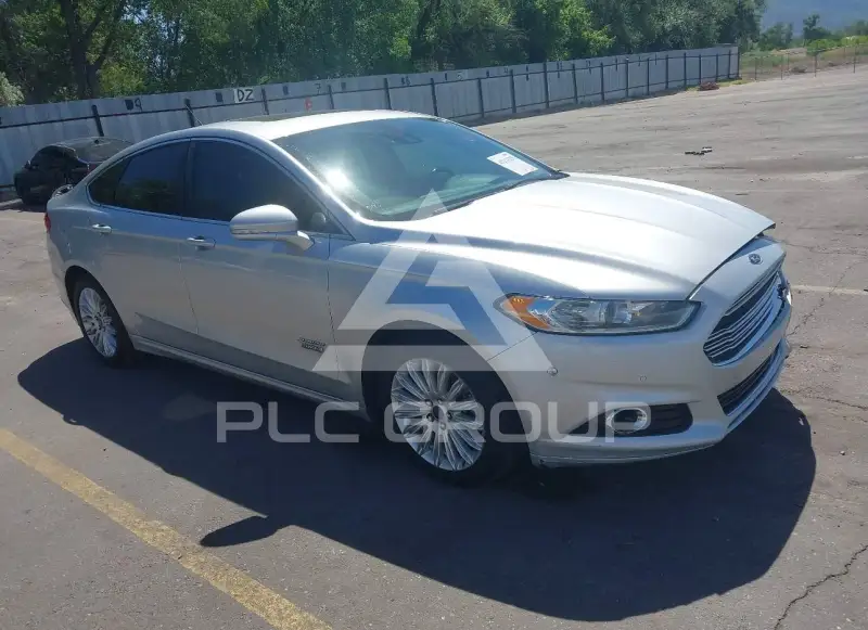 2013 Ford FUSION фото