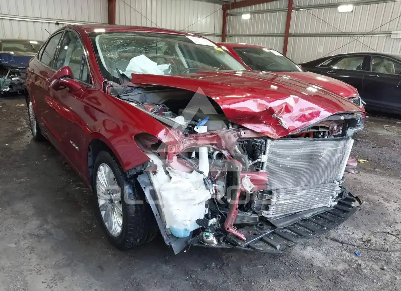 2013 Ford FUSION фото
