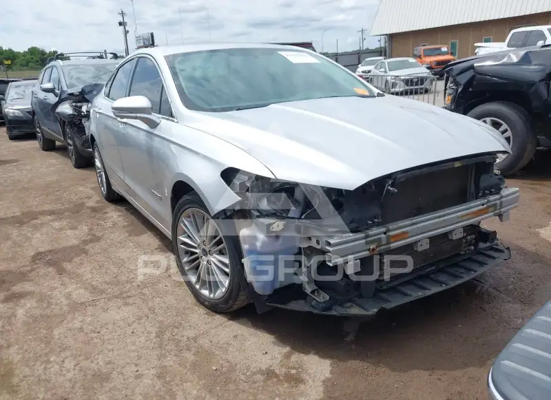 2013 Ford FUSION photo