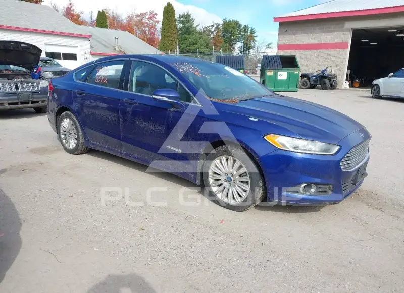 2013 Ford FUSION фото