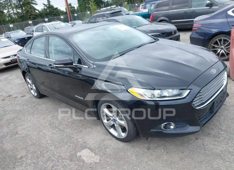 2013 Ford FUSION фото