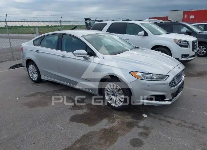 2013 Ford FUSION photo