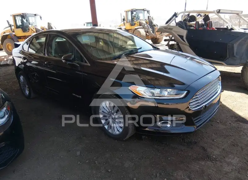 2013 Ford FUSION фото