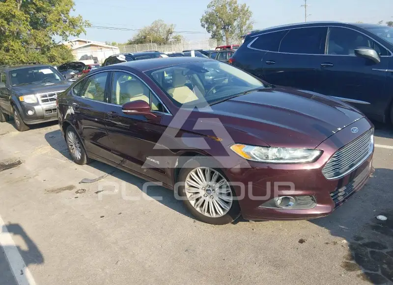 2013 Ford FUSION фото