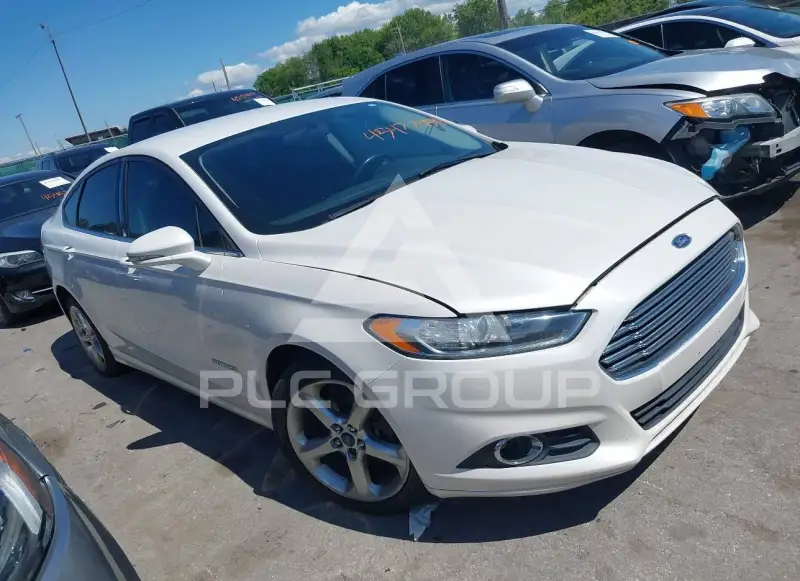 2013 Ford FUSION фото