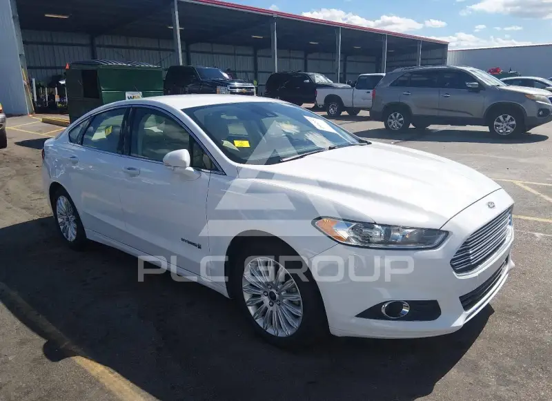2013 Ford FUSION photo