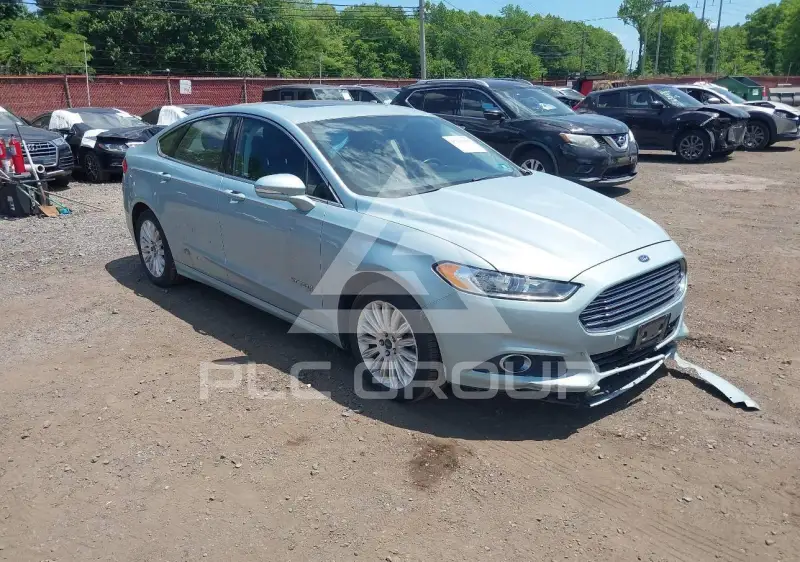 2013 Ford FUSION фото
