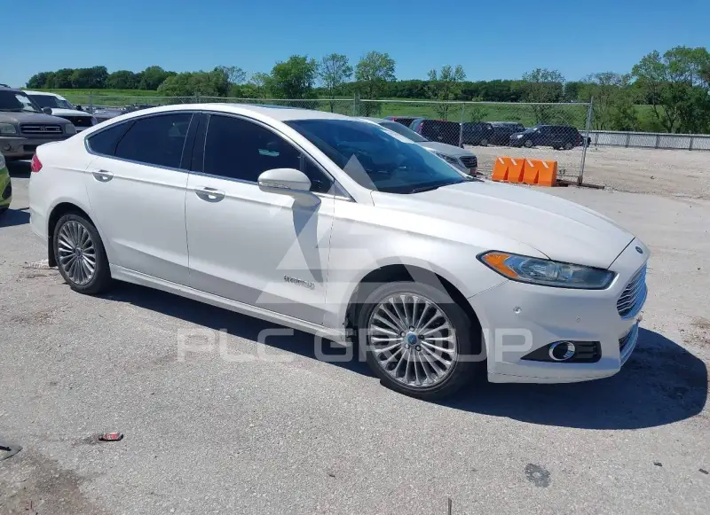 2013 Ford FUSION photo
