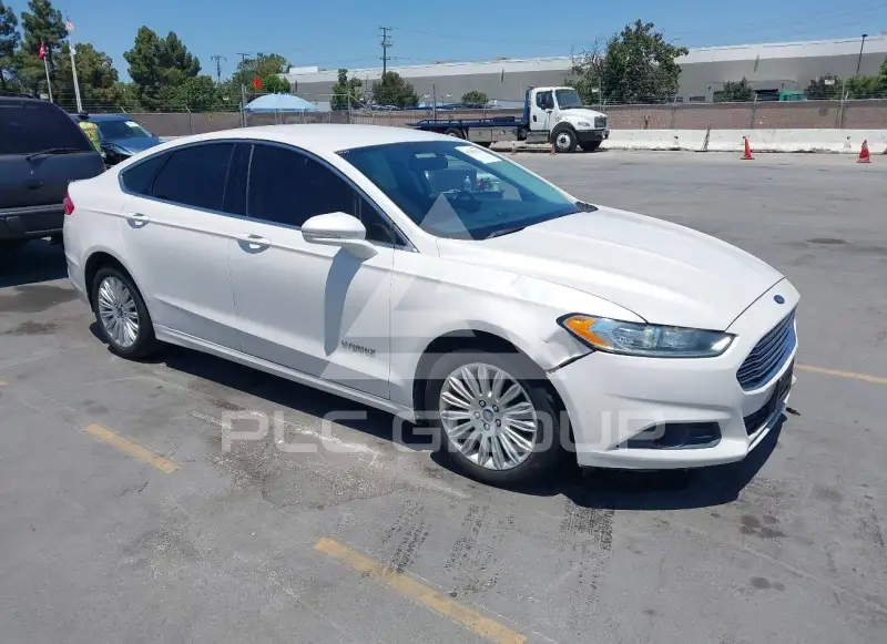 2013 Ford FUSION photo