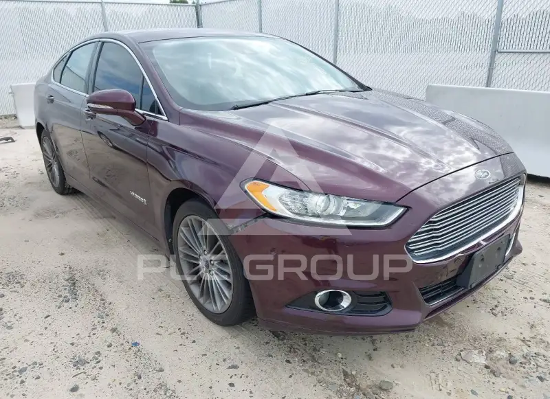 2013 Ford FUSION photo