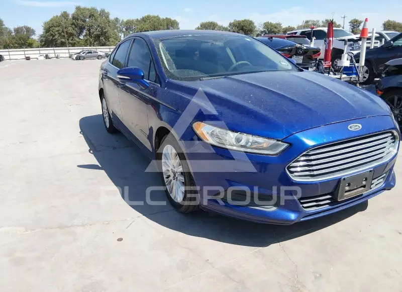 2013 Ford FUSION фото