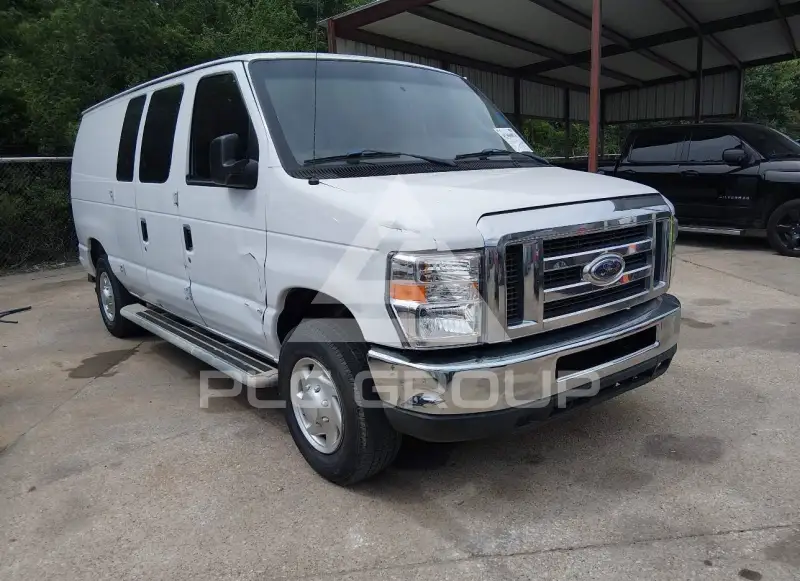 2013 Ford E-250 фото