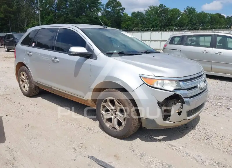 2013 Ford EDGE photo