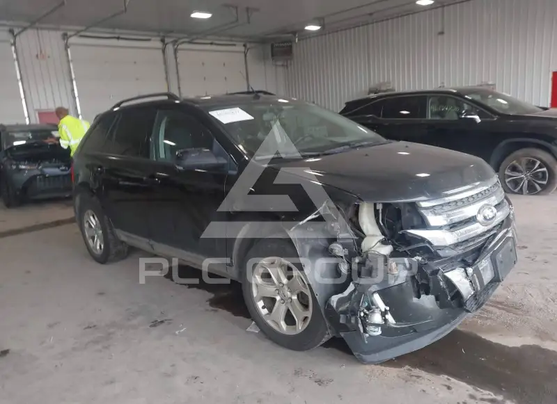 2013 Ford EDGE photo