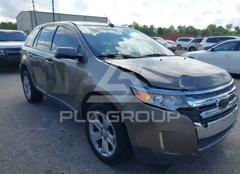 2013 Ford EDGE photo