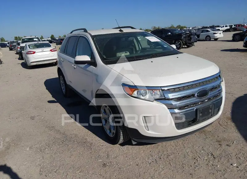 2013 Ford EDGE photo