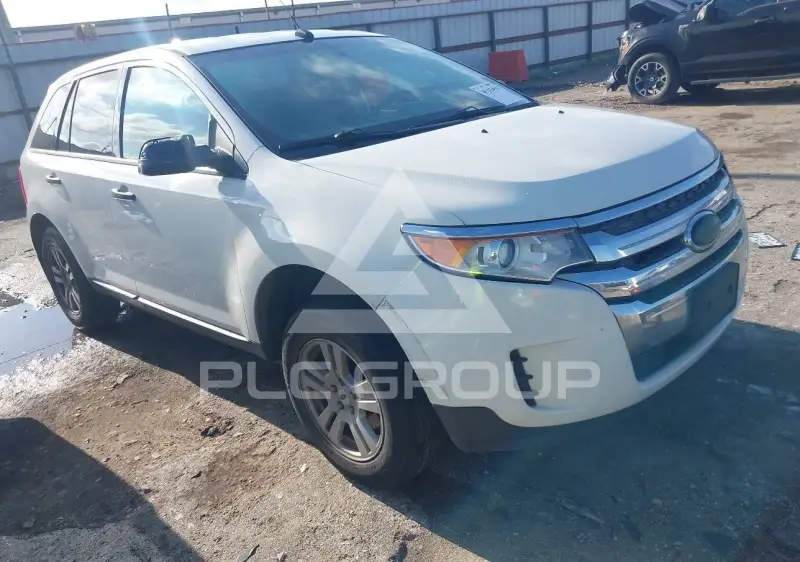 2013 Ford EDGE photo