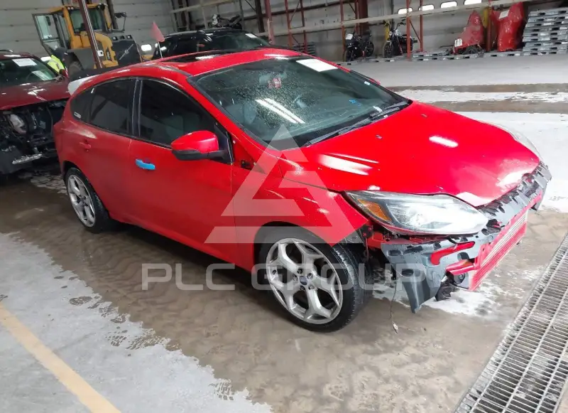 2013 Ford FOCUS photo