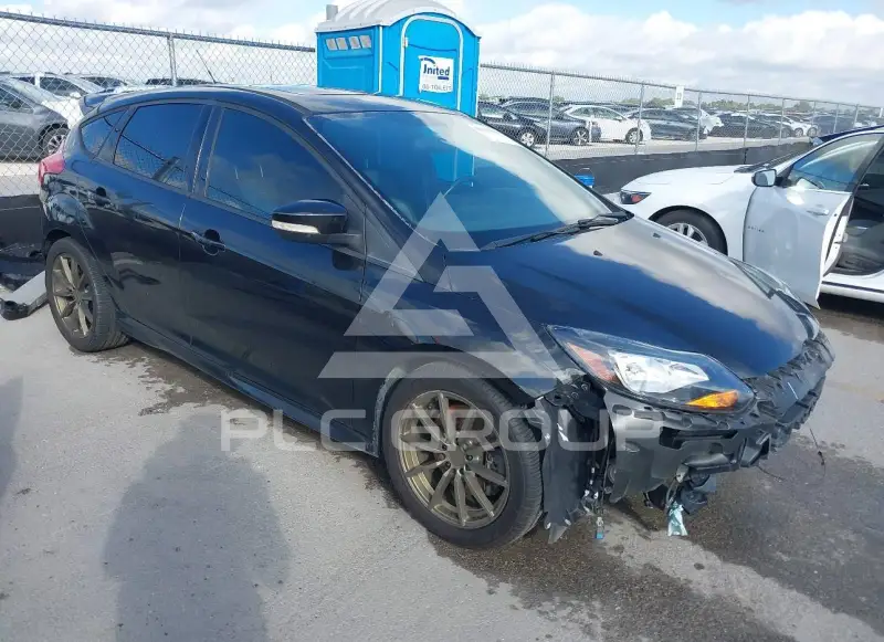 2013 Ford FOCUS фото