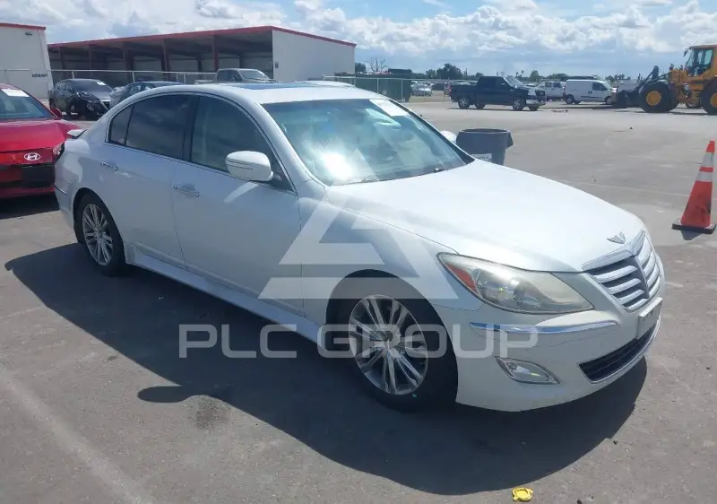 2013 Hyundai Genesis фото